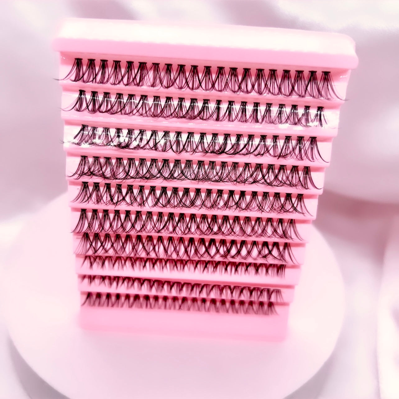 LASH CLUSTERS “THINK PINK”